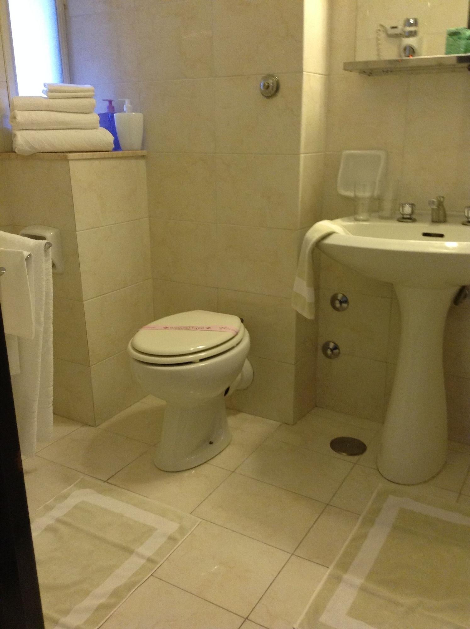 Residenze Garden Aparthotel Рим Екстериор снимка
