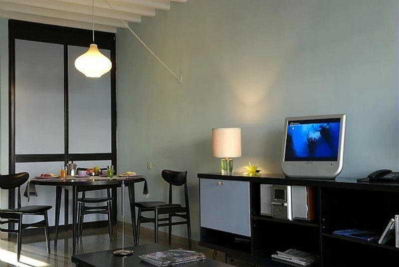 Residenze Garden Aparthotel Рим Екстериор снимка